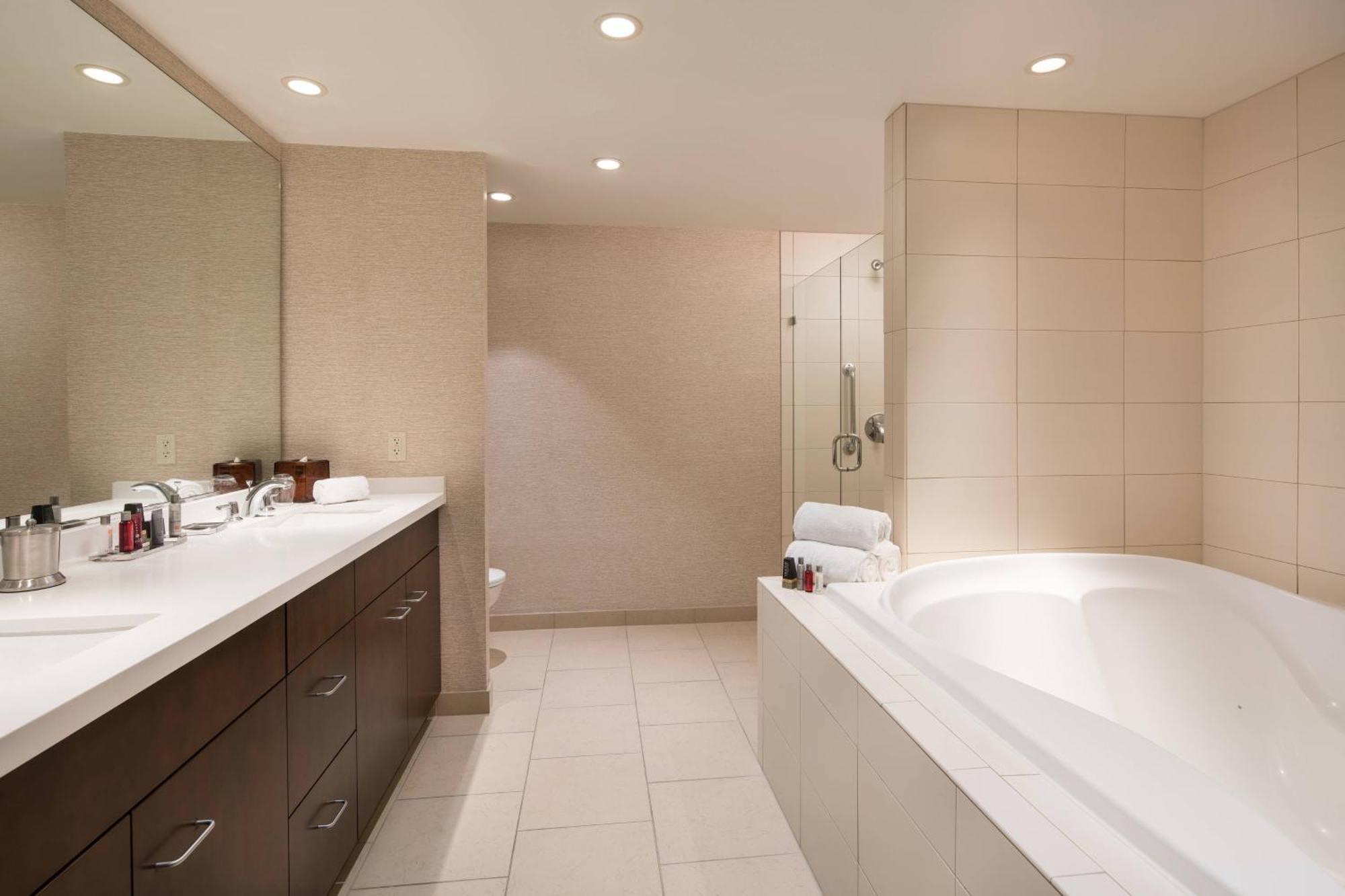 Chicago Marriott Naperville Esterno foto